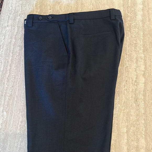 Sand- Men’s navy pants - Picture 1 of 10